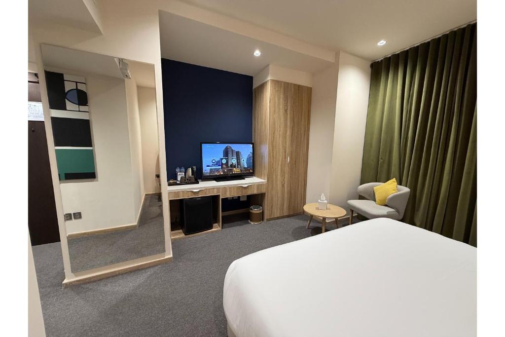 ASWAR HOTEL SUITES - AL RIYADH