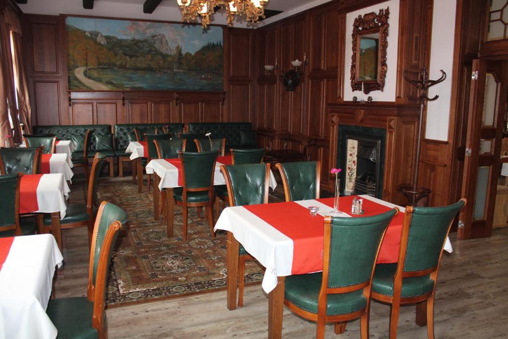 Posezení v ubytování Hotel Encian