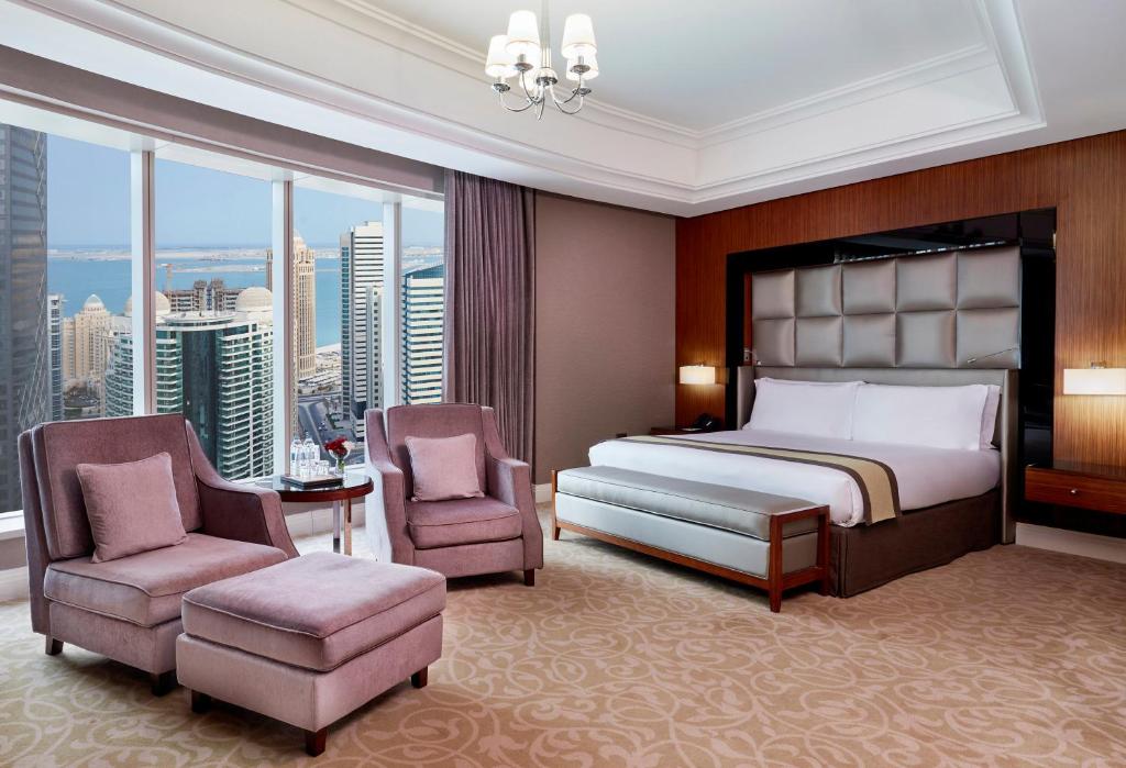 Легло или легла в стая в Best Plaza West Bay Hotel