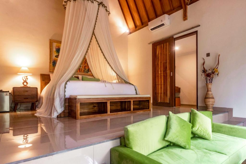 Green Coco Suite by AGATA - 1