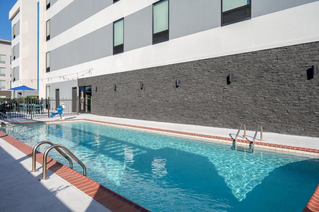 Home2 Suites By Hilton Lake Charles photo