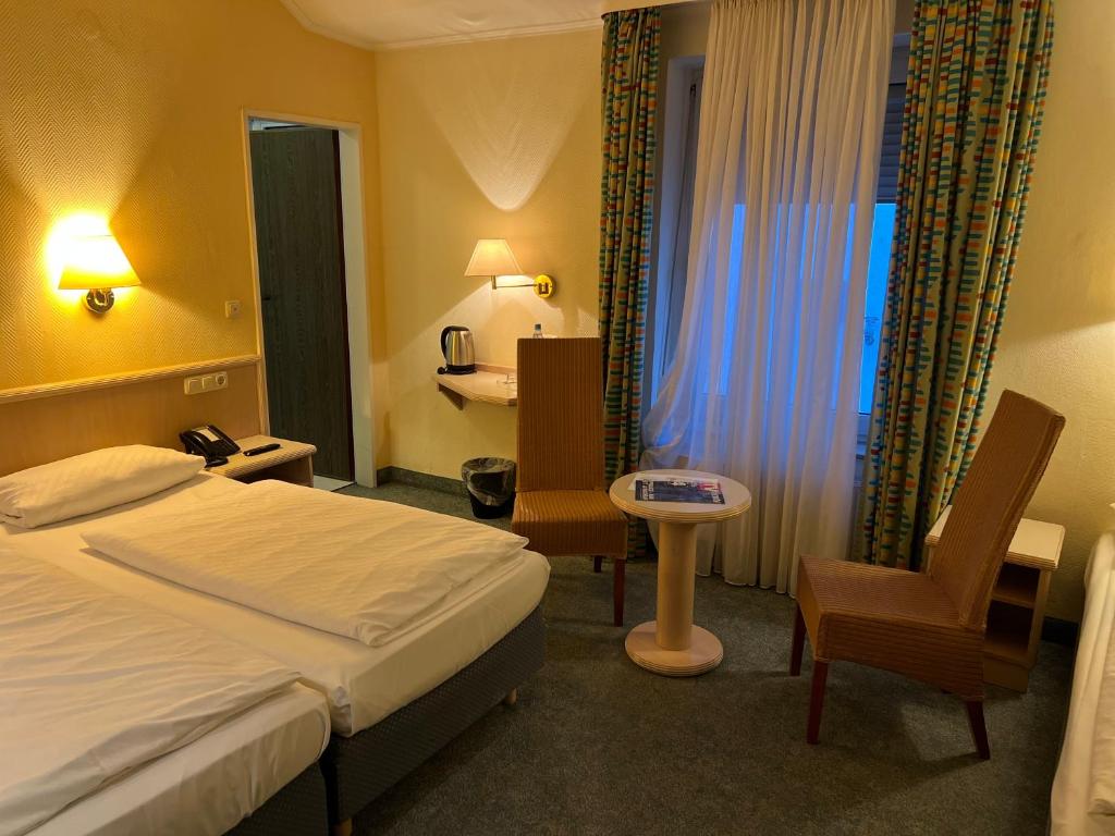 Hotel Traube Rüdesheim - Budget Triple Room