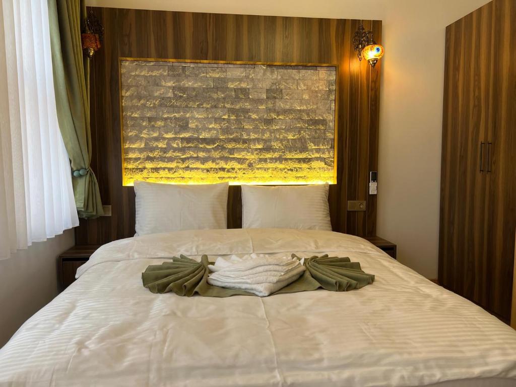 Arkeon Bosphorus Hotel & Suites - Deluxe Triple Room