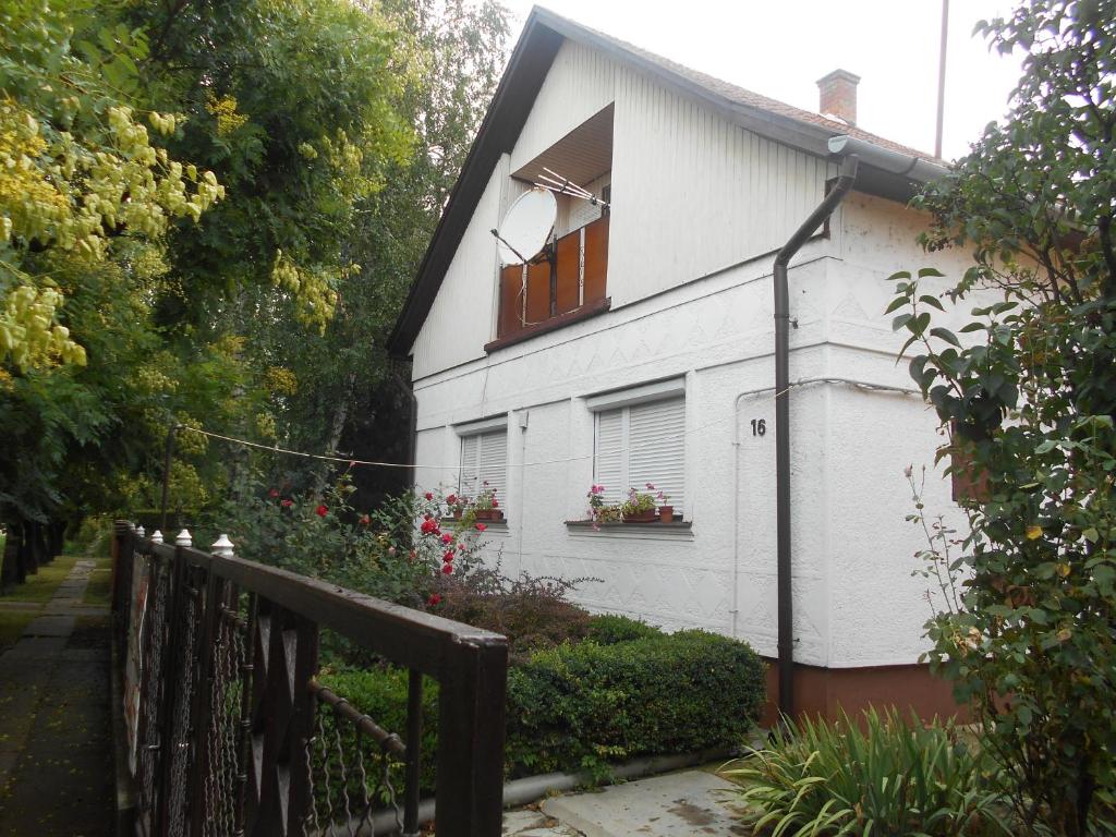 Abacskó Ház - Holiday Home