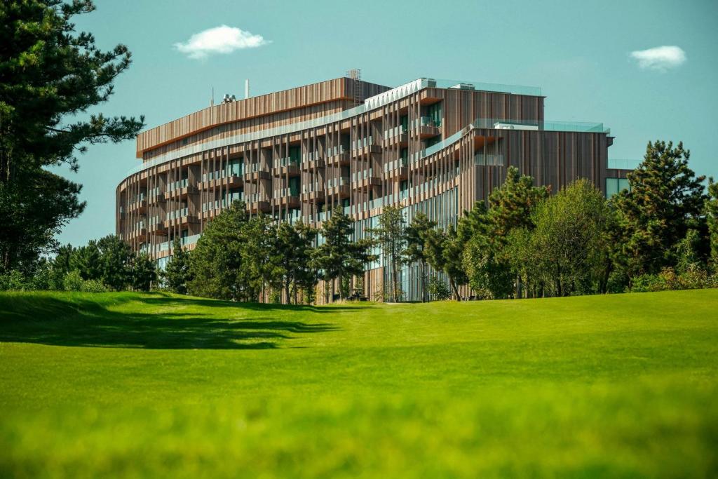 فضای داخلی Paragraph Golf & Spa Tabori, Autograph Collection در تفلیس - تصویر ۳