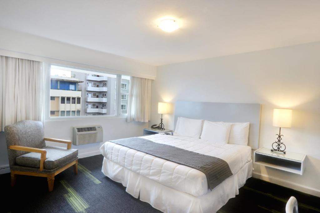 Postel nebo postele na pokoji v ubytování Hotel Miramar