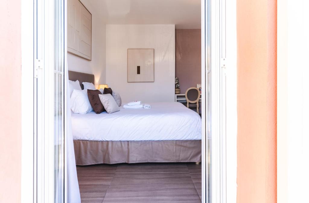 Hôtel CASABELLA Cannes Mouans Sartoux - Suite