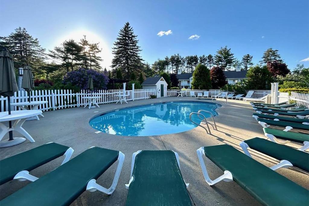 Golden Gables Inn Dazzler Select by Wyndham photo