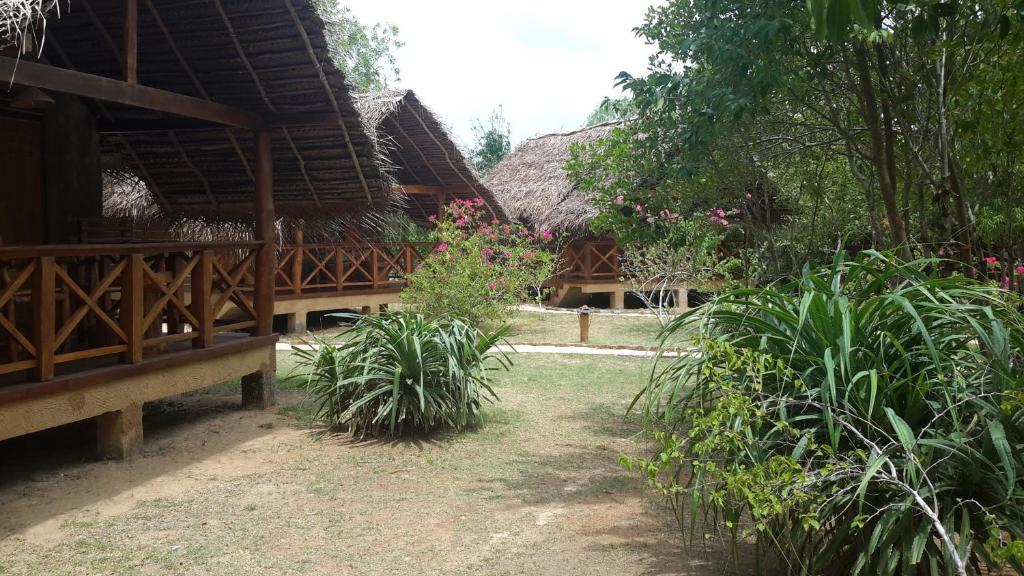 Ganesh Garden Beach Cabanas - 10