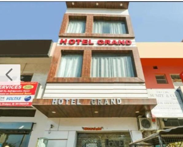 Gallery image of Hotel grand in Zirakpur