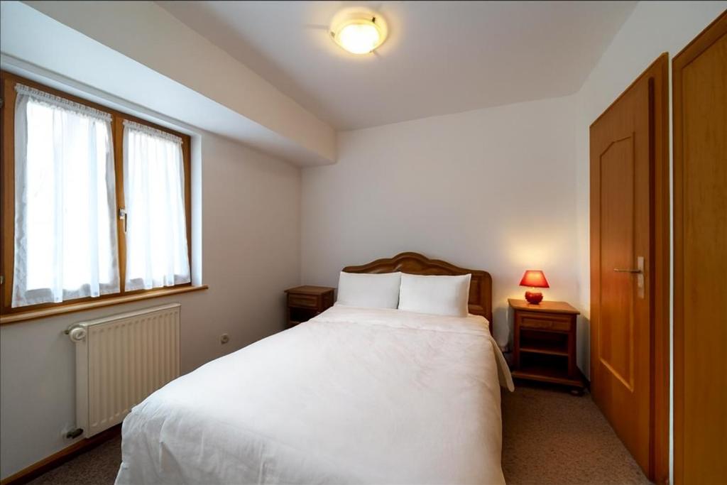 Hôtel A la Vignette - COLMAR-NORD - Estudio