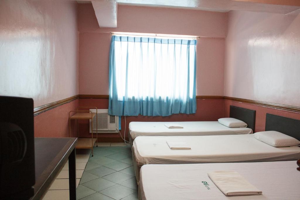 GV Hotel - Maasin - غرفة ثلاثية قياسية
