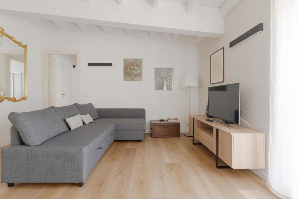 GuestHost - Cozy Apartment Porta Vittoria Area