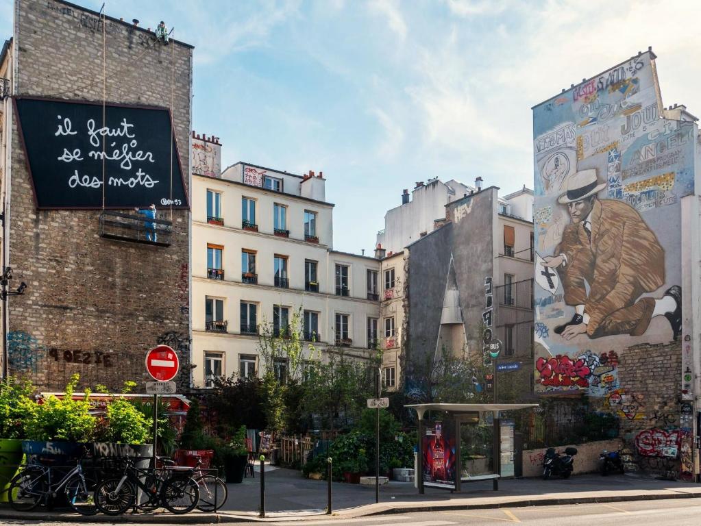 Jins cosy apartment at Paris 10eme