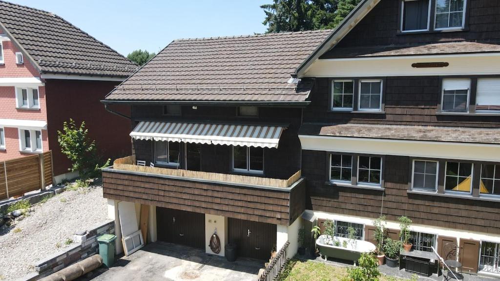an aerial view of a house at Naturnah und familienfreundlich in Degersheim
