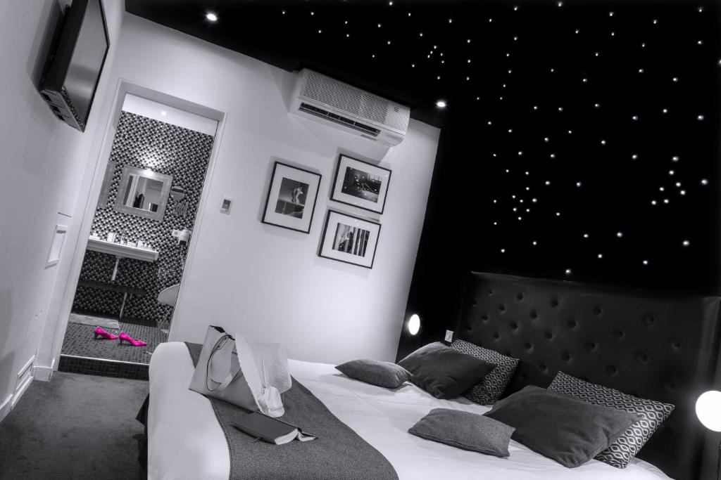 Hôtel Villa Bohème - Resim 34