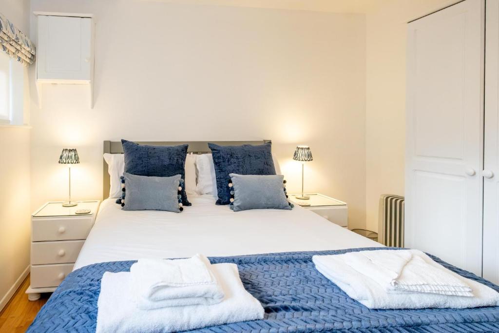 The Britten - Aldeburgh Coastal Cottages 2