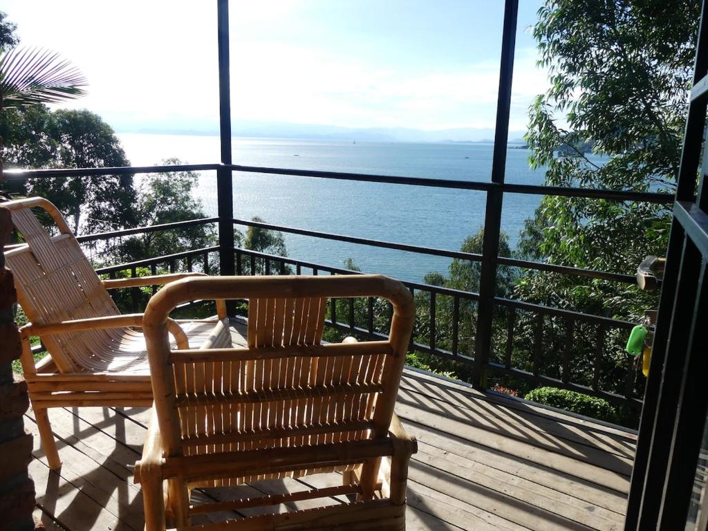 Eagle Nest on Kivu lake