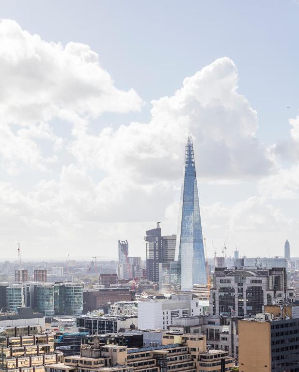 Leman Locke - Resim 34