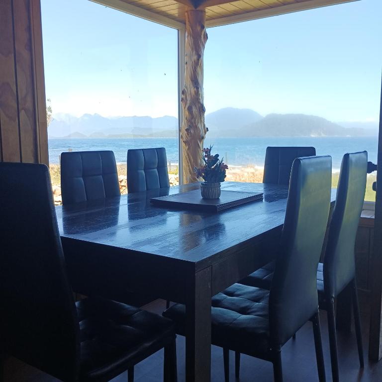 CABAÑA HUALAIHUE AUSTRAL