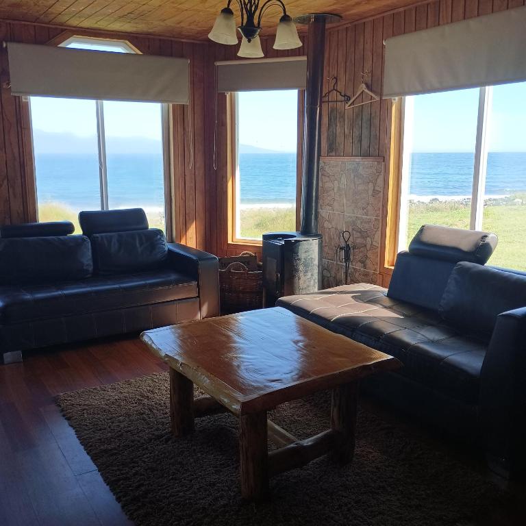 CABAÑA HUALAIHUE AUSTRAL