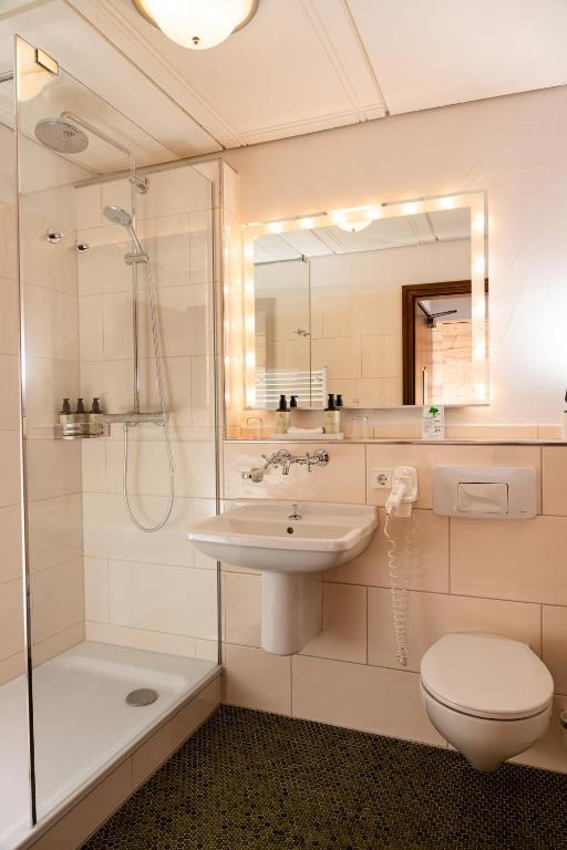 Hotel Vier Jahreszeiten am Schluchsee - 3