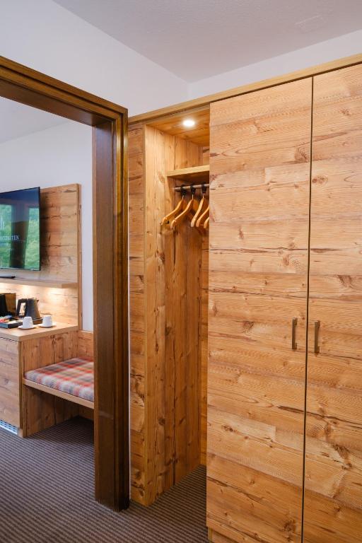 Hotel Vier Jahreszeiten am Schluchsee - 5