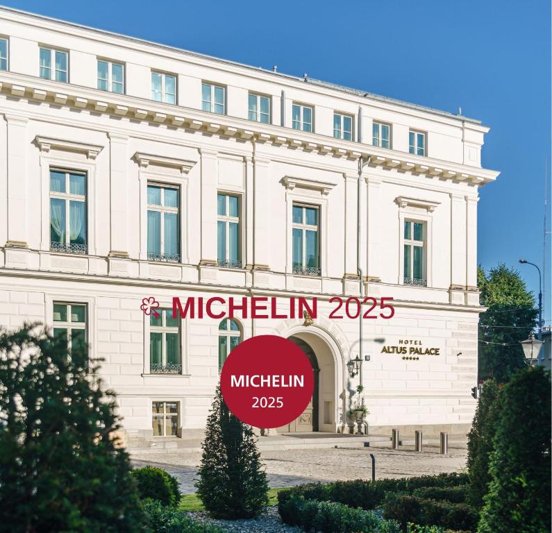 Hotel Altus Palace - Destigo Hotels