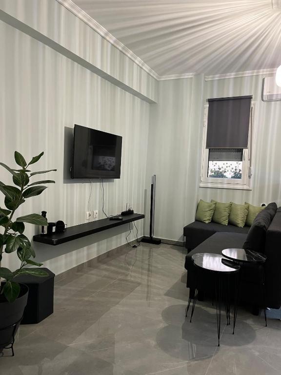 HappinesT apartment