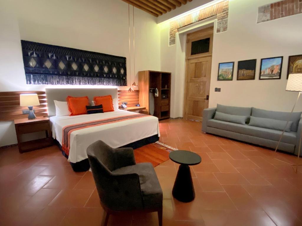 Casa Azulai Puebla Hotel Boutique - Double Room - Disability Access