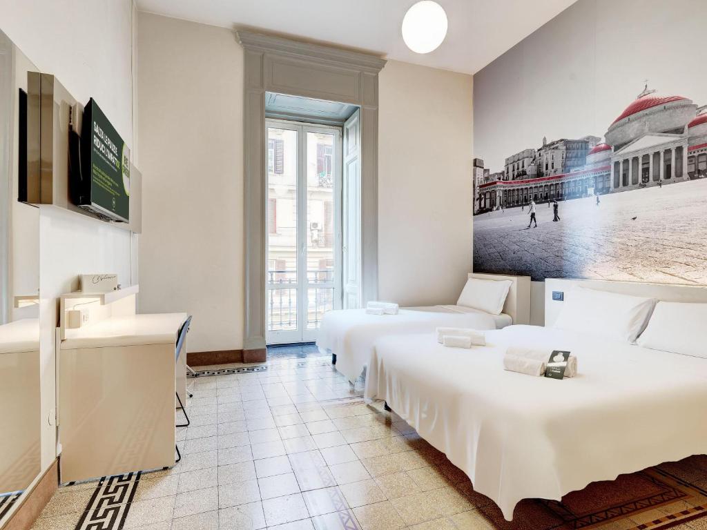 B&B Hotel Napoli - Triple Room - Disability Access