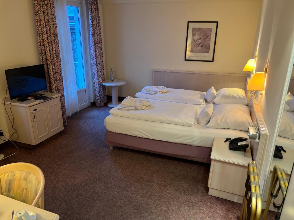 Hotel Traube Rüdesheim - Deluxe Double Or Twin Room