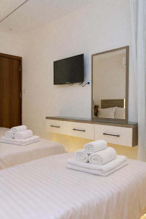 Narmer Pyramids View - 11