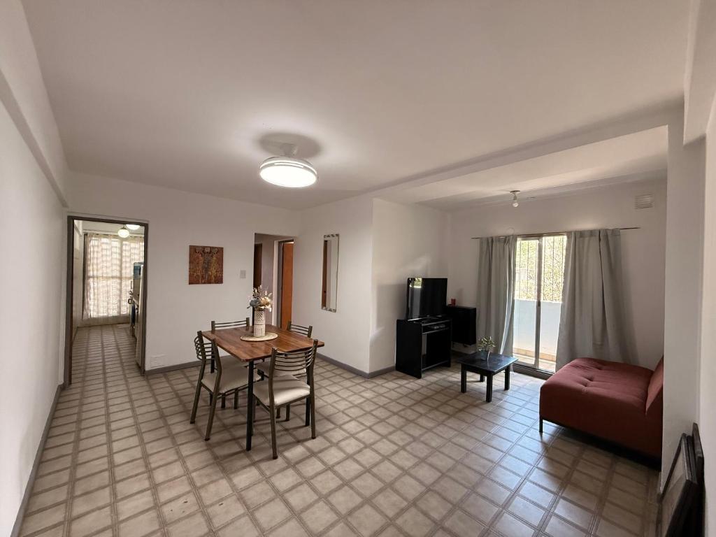 Departamento al pie de las sierra