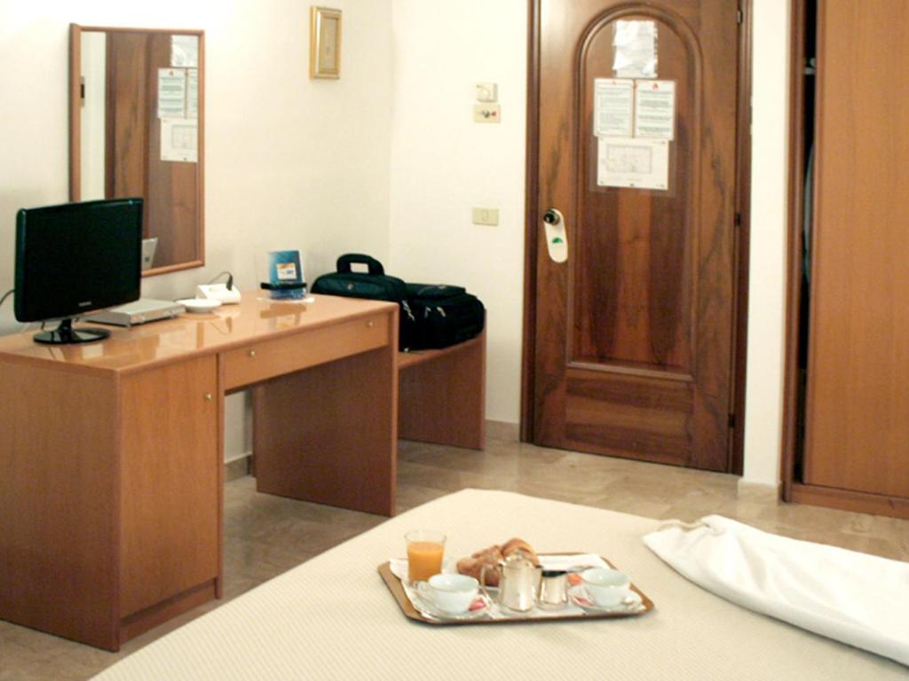 Sunny Palace Hotel Restaurant - Camera Doppia O Gemella Con Doccia