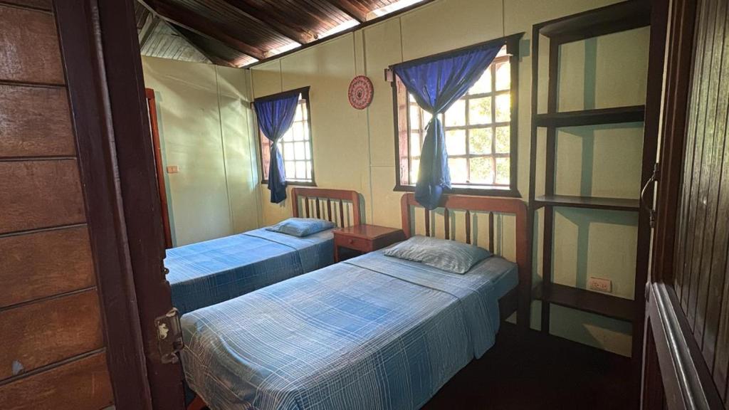 Hotel Marielos Tamarindo - Standard Doppelzimmer Mit Ventilator