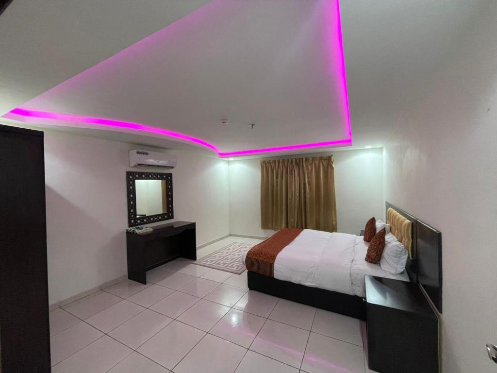 شقق روعه المصايف للشقق المخدومه - Two-Bedroom Suite