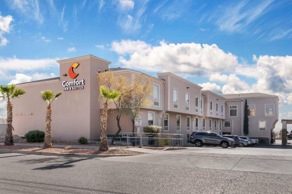 a rendering of the front of a hotel with palm trees at Comfort Inn & Suites El Paso I-10 Airport Area in El Paso
