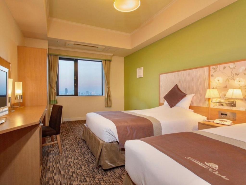 Hotel Monterey Grasmere Osaka - 