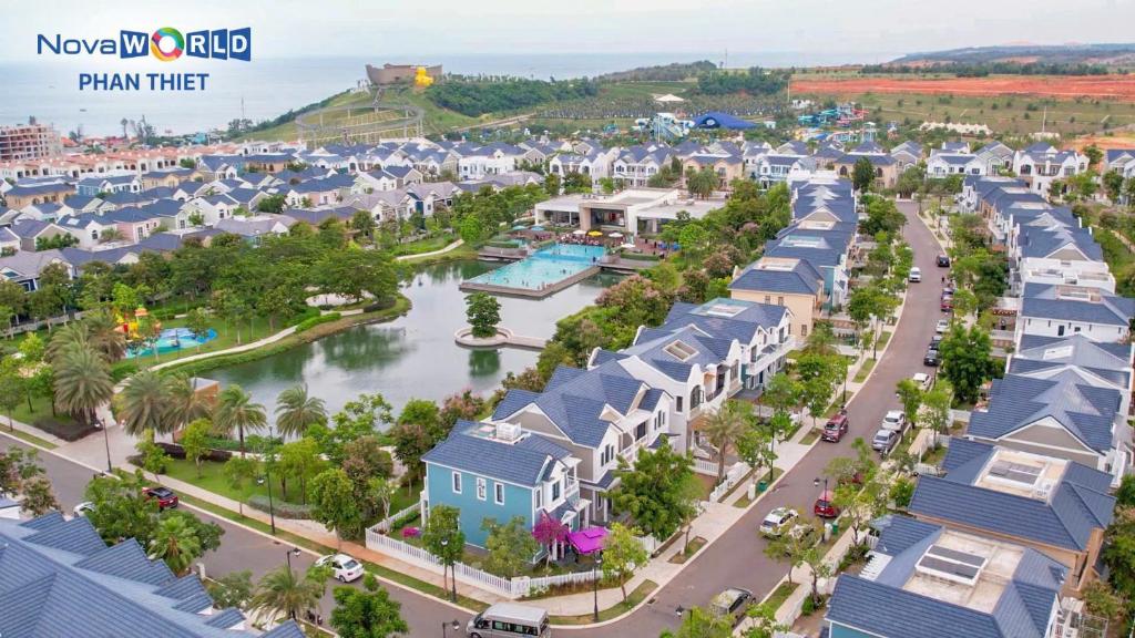 an aerial view of a resort at Sunset Villa - Novaworld Phan Thiết in Bình Tú