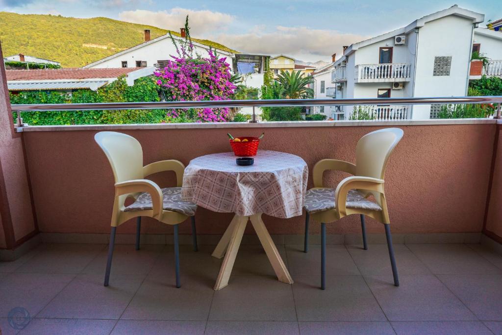 Apartments Sirena - Modern stay with free parking - 3