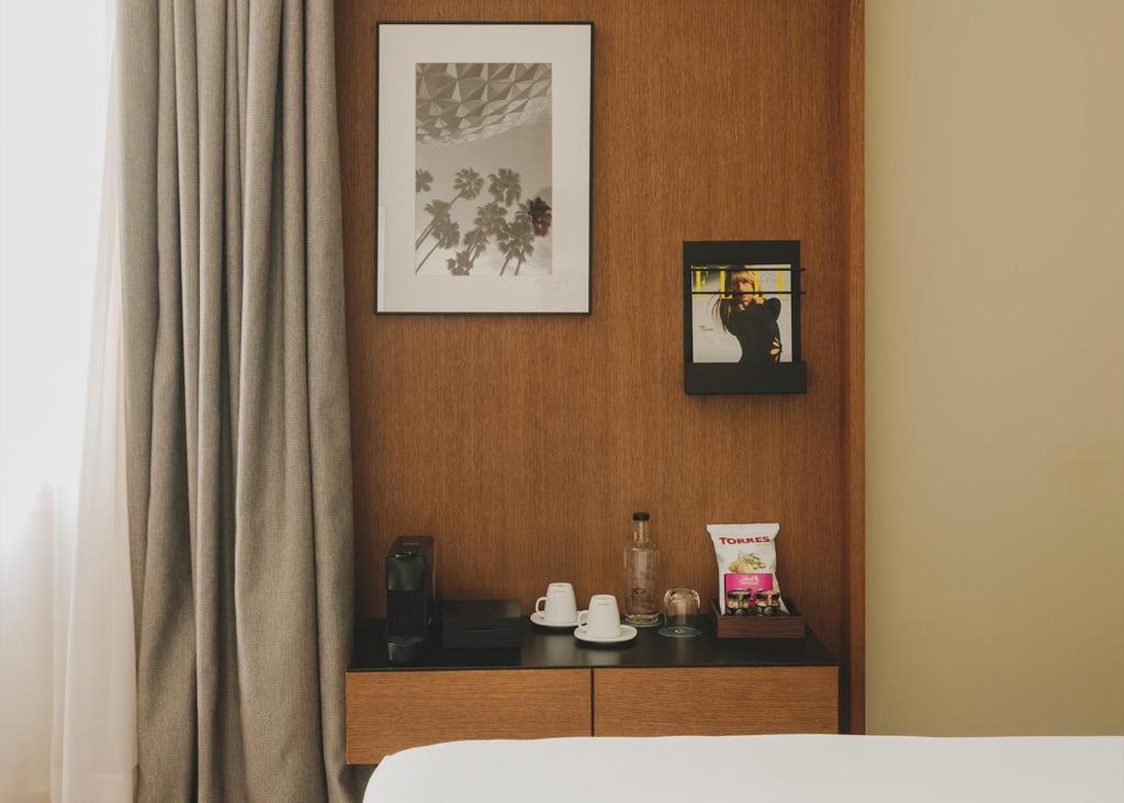 Catalonia Boulevard - 8