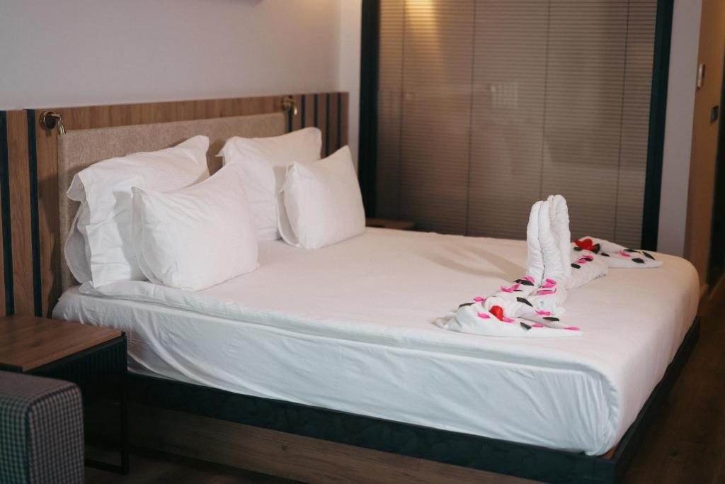 Pamukkale Kaya Termal Otel - Chambre Double Ou Lits Jumeaux De Luxe Avec Balcon