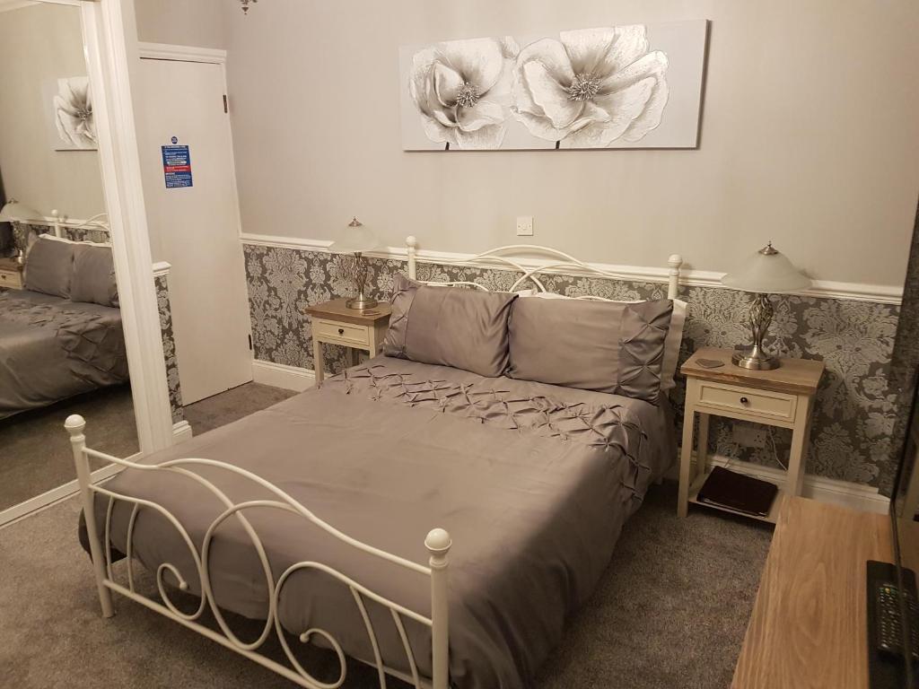Oakover Guest House - Small Double Room