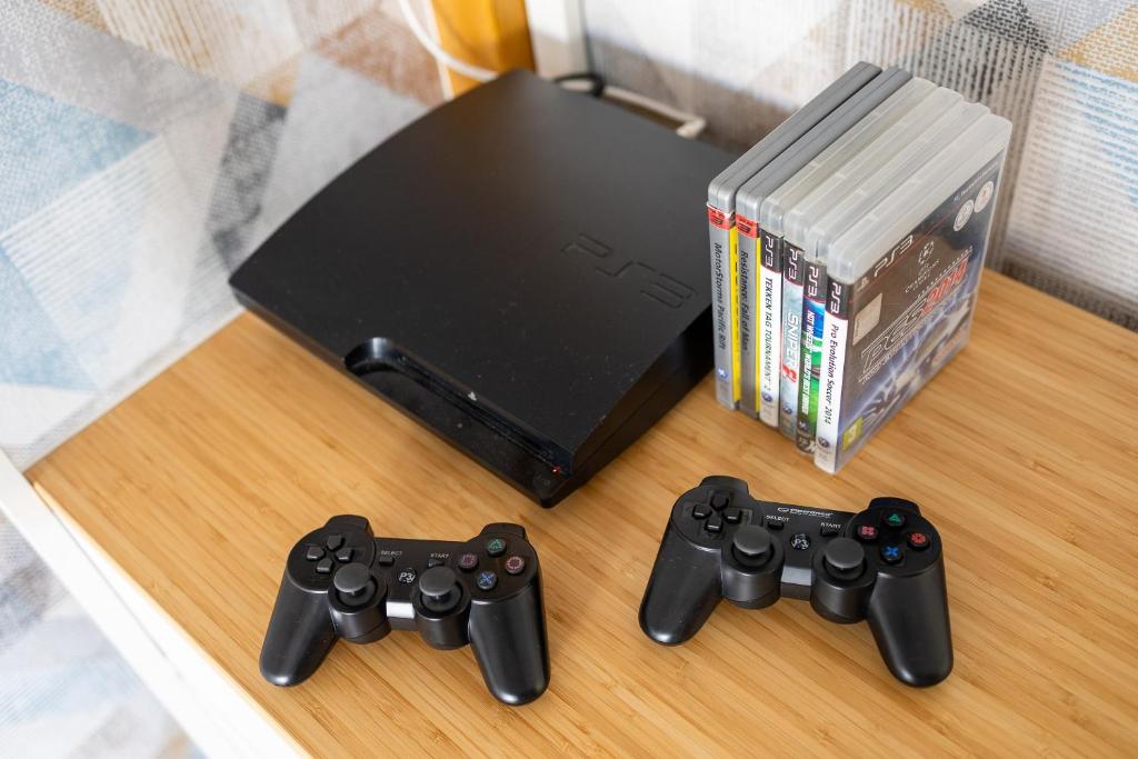 VOUSATÁ DÁMA - PS3 - Parking free - 3