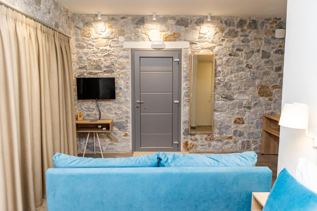 THALASSIA LUXURY APARTMENTS - 9