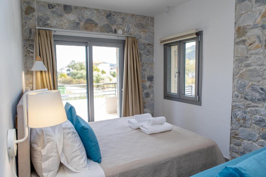 THALASSIA LUXURY APARTMENTS - 14