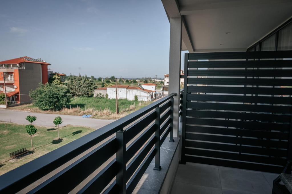 Elizabeth Queen Luxury Rooms - 12