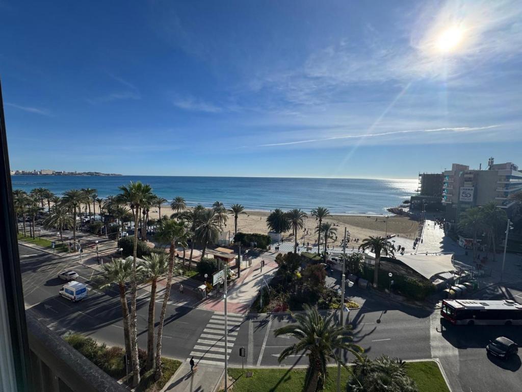Apartamentos Premium Playa Postiguet 1ª linea