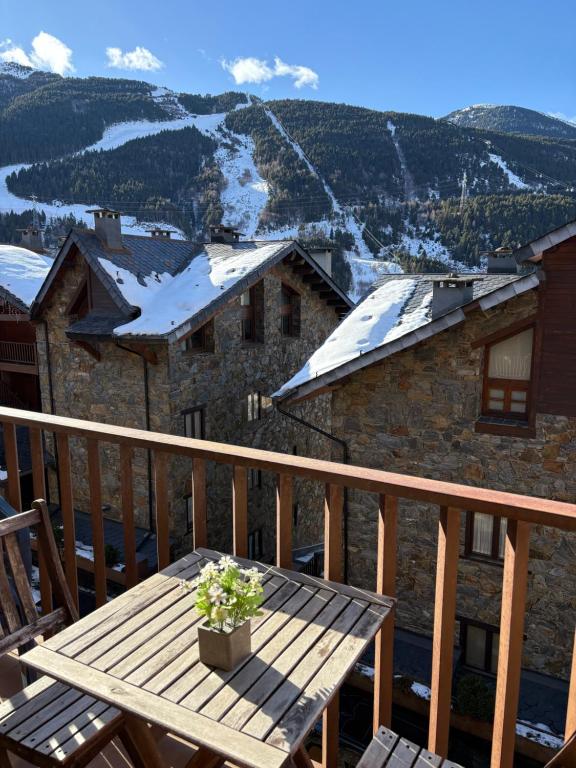 Apartament Ninot Bonito apartamento con vistas a la X de Grandvalira